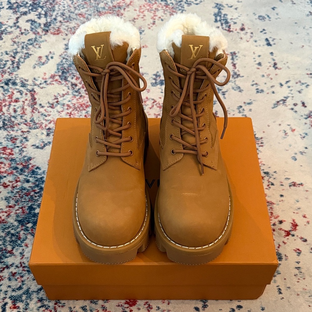 Men’s Louis Vuitton Combat Boots